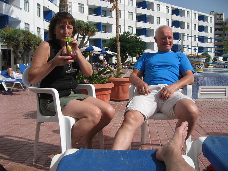 IMG_2315.JPG - Sangria passar visst Lotta också